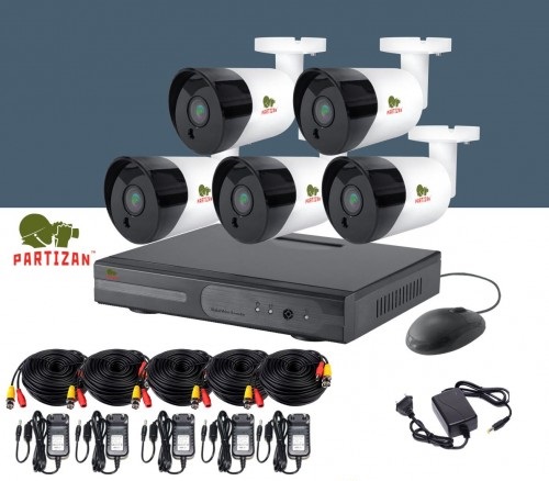 HD kvaliteediga professionaalsed CCTV KIT 5 kaamerad+ DVR + 5 kaablid +5 toiteadapterid