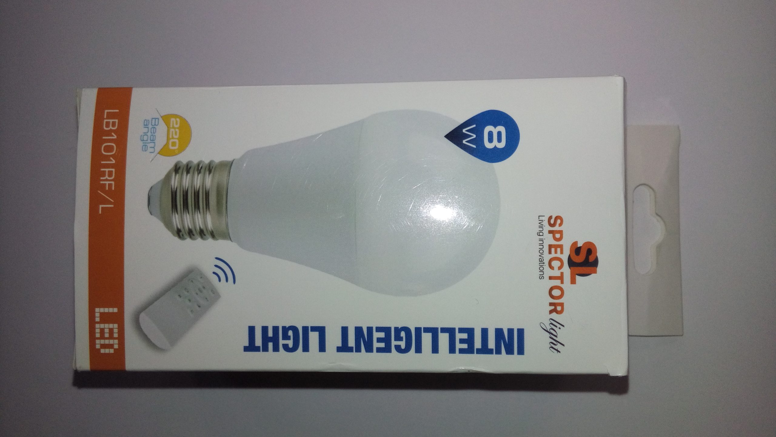 LED Pirn 8W E27 A60, Dimmable, puldiga juhtiv SPECTOR
