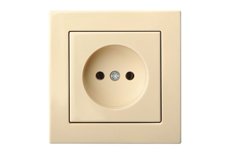 EPSILON Pistikupesa IKL16-304-01 E/S LIIV, ilma raamita