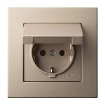 EPSILON Pistikupesa kaanega IKL16-408-01 E/Ch champagne IP44, ilma raamita