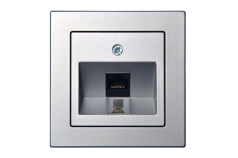 IKL-001-01_E_Mt.jpg Интернет-разъем EPSILON IKL001-01 E/Mt (RJ45, кат. 6), металлический, без рамки - Изображение 1