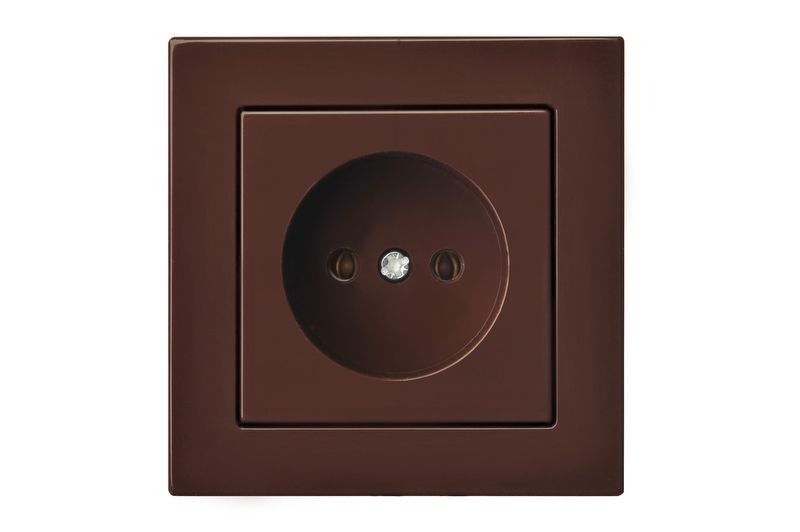 epsilon_brown_low_002.jpg Розетка EPSILON IKL16-104-01 E/R, коричневая, без рамки - Изображение 1